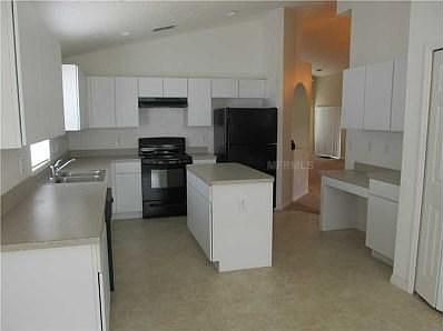 4th image of 521 Blue Water Ave