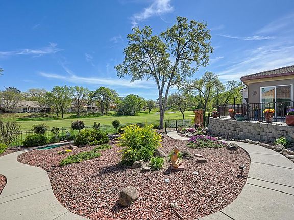 3rd image of 7576 Callaway Dr