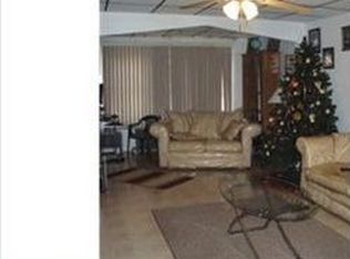 4233 Loring St, Philadelphia, PA 19136