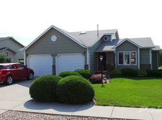 1406 Copperfield Dr, Rapid City, SD 57703