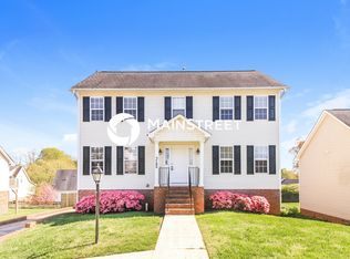 3780 Field Sedge Dr, Winston Salem, NC 27107