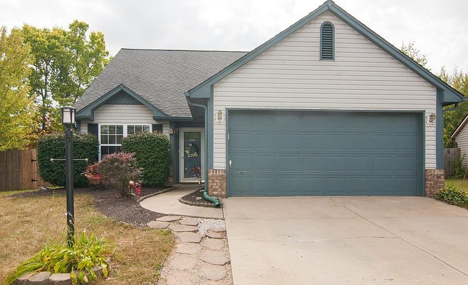 1st image of 17729 White Willow Dr