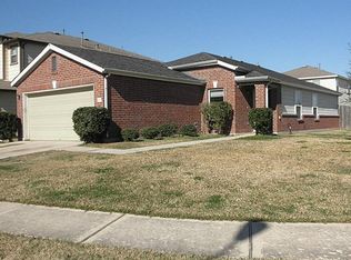 451 Remington Ridge Dr, Houston, TX 77073