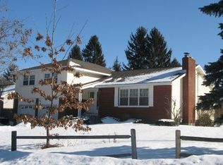 1 Cypress Dr, Loudonville, NY 12211