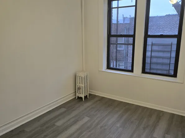 9411 Fifth Avenue image 4 of 6