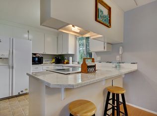 909 Glen Oaks Dr E, Spanaway, WA 98387
