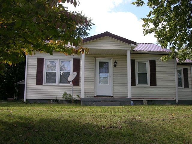 2nd image of 714 N 3rd St