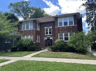 645 N Lombard Ave APT 2S, Oak Park, IL 60302