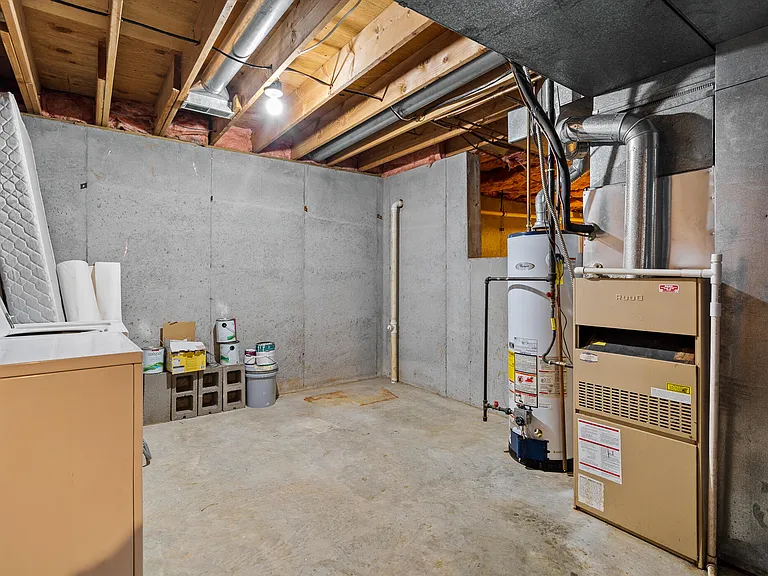 2601 Hillshire Dr — Photo 40
