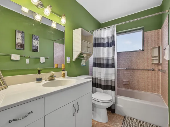 2833 Crosley Drive W #C, West Palm Beach, FL 33415