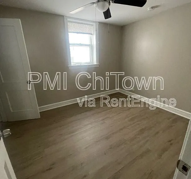 5202 W Ainslie St — Photo 11