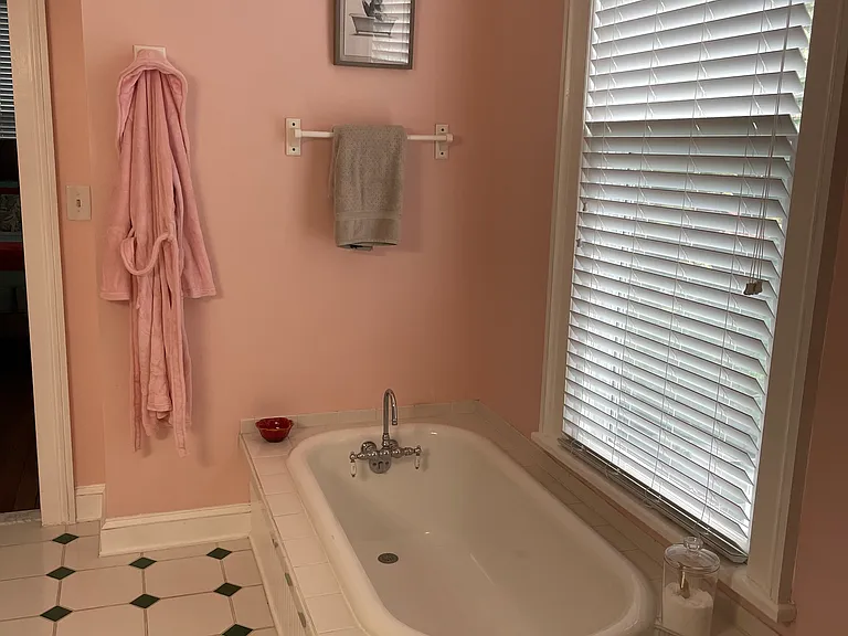 418 Johnson St #418 — Photo 26