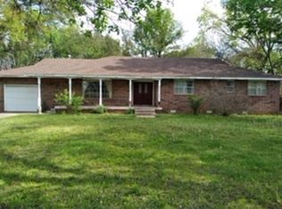 2050 W Doolin Ave, Ponca City, OK 74601