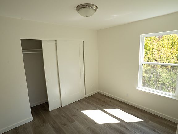 3rd image of 17 7th St #7