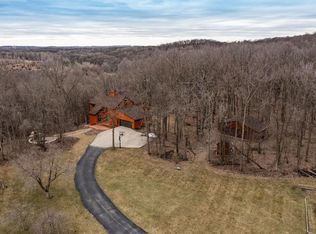 6910 Buckthorn Dr NW, Rochester, MN 55901