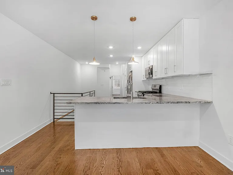1522 Mount Vernon St #1 — Photo 9