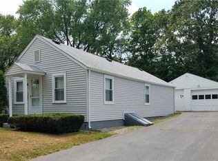 44 Riverside Ave, Johnston, RI 02919