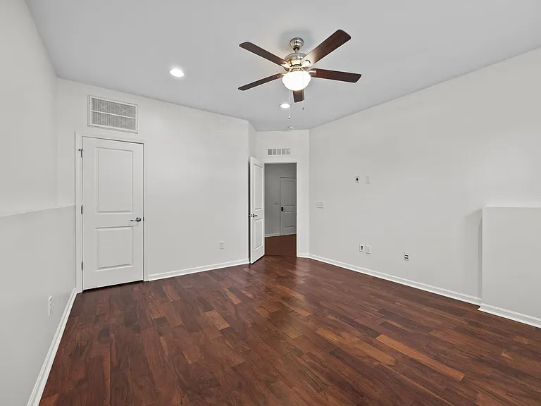 Guest Bedroom #4, office or Bonus room with Closet and Full Bath