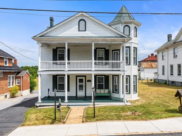76 Main St, Greenville, VA 24440