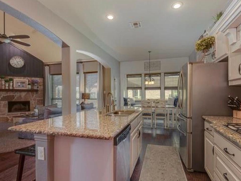 1st image of 4003 Oakhurst Ct