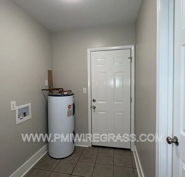 119 Sharon Ct — Photo 19