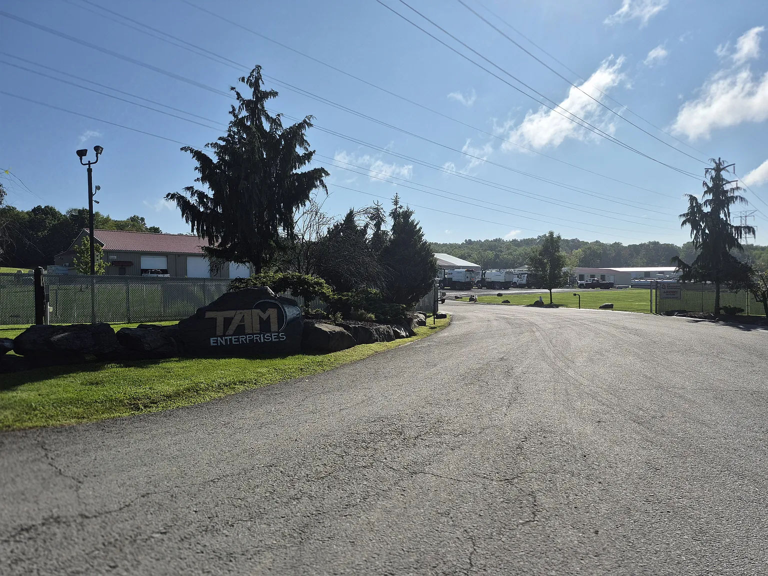 2 bed, 1000 sqft, $1,500 — Photo 3