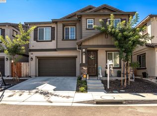 1979 Kalis St, Fairfield, CA 94533
