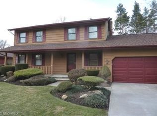 35055 Aspen Wood Ln, Willoughby, OH 44094