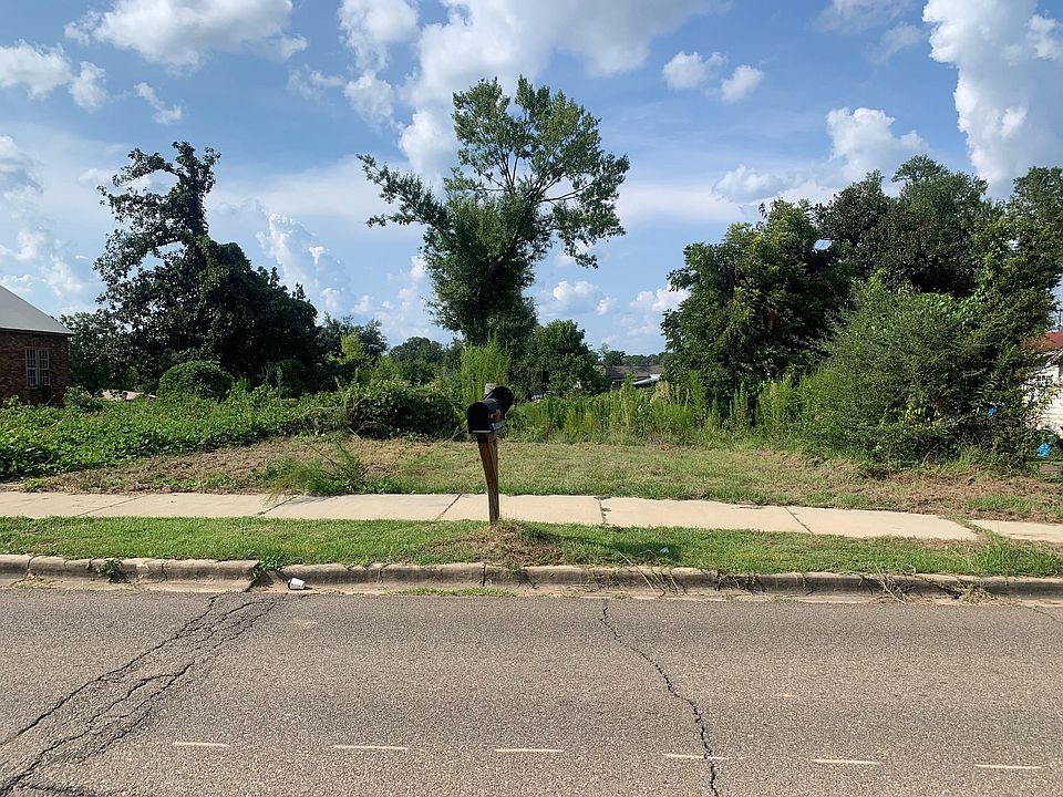 1st image of 708 Tuscan Ave