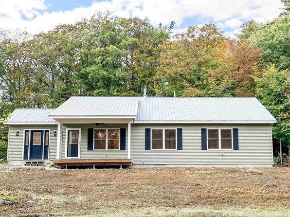 272 Drake Hill Road, Albany, NH 03818