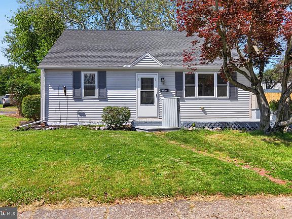 2nd image of 340 Charles Rd