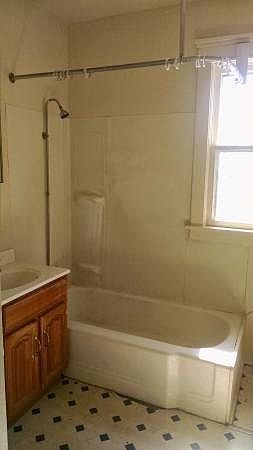 2nd image of 37 Eckhert St