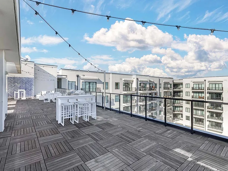 Rooftop Lounge