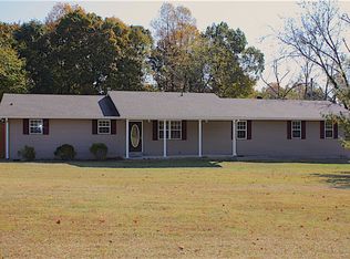 4957 Walden Rd, Greenbrier, TN 37073
