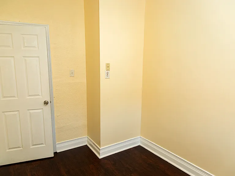 505 Denison St #1 — Photo 10