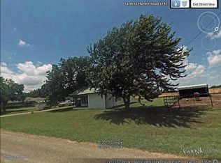 104 N Fm 1743, Windom, TX 75492