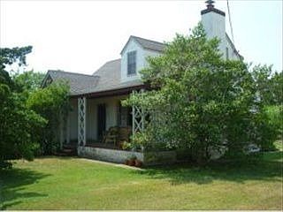 3rd image of 320 Essex Ave