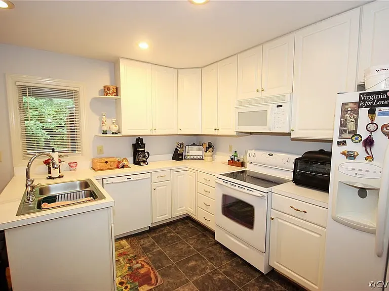 1407 Groton Ct #1407 — Photo 12