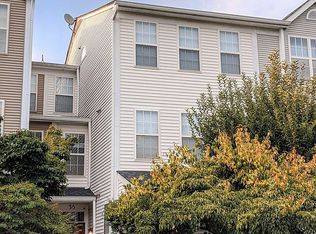25 Crusader Ct, Germantown, MD 20874