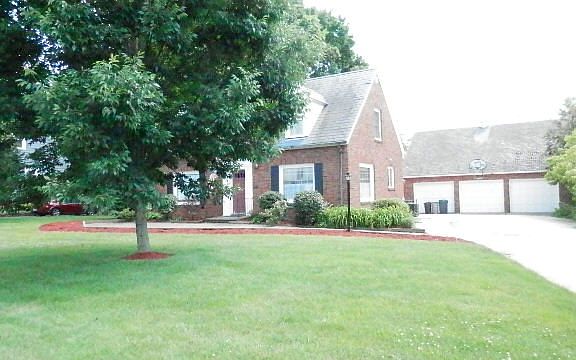2nd image of 803 Sandusky St