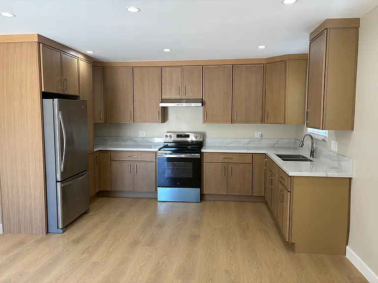 10546 La Mirada Blvd — Photo 3