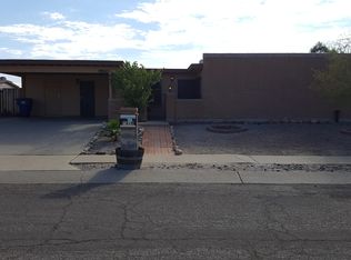9810 E Mary Dr, Tucson, AZ 85730