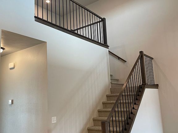 4th image of 2412 E Copalis Pl