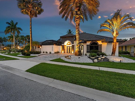 3rd image of 10563 Stonebridge Boulevard