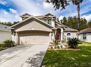 10454 Lucaya Dr, Tampa, FL 33647