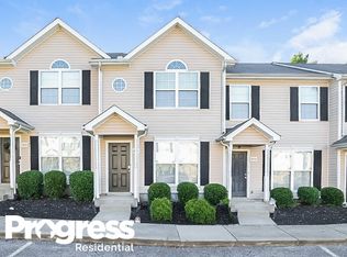 8036 Logan Dr, La Vergne, TN 37086