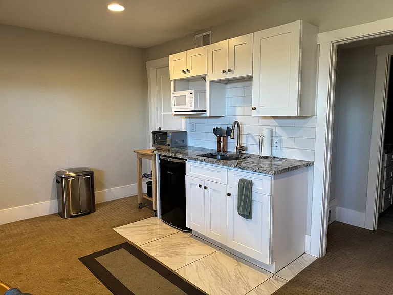 4170 W 10th Ave — Photo 12