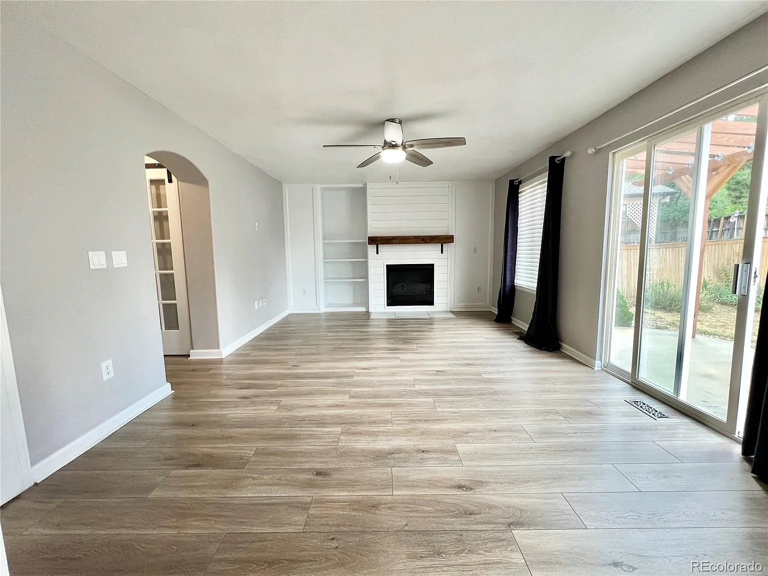 4 bed, 3.5 bath, 1840 sqft, $3,150 — Photo 4