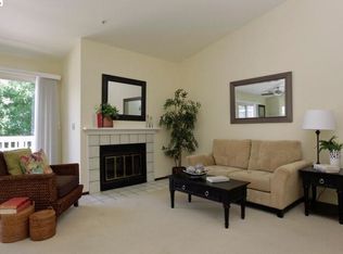 2709 Oak Rd APT M, Walnut Creek, CA 94597