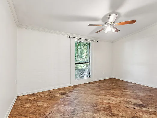11567 Biscayne Dr — Photo 3